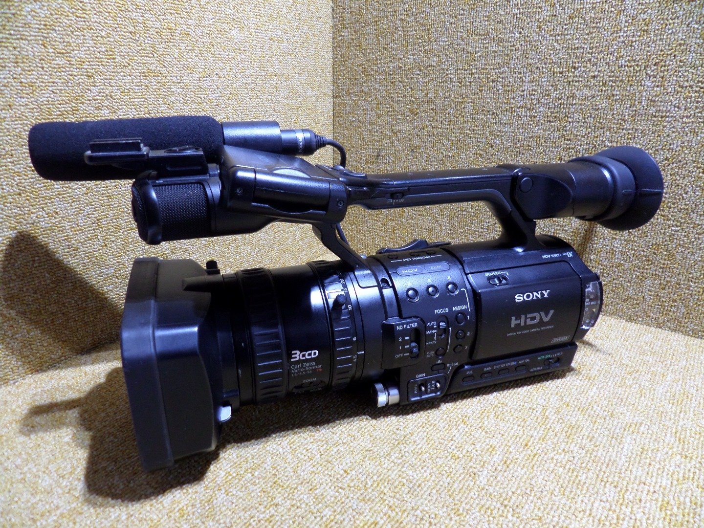 Sony Pro HVR-Z1 Digital Camcorder: Amazon.co.uk: Electronics & Photo